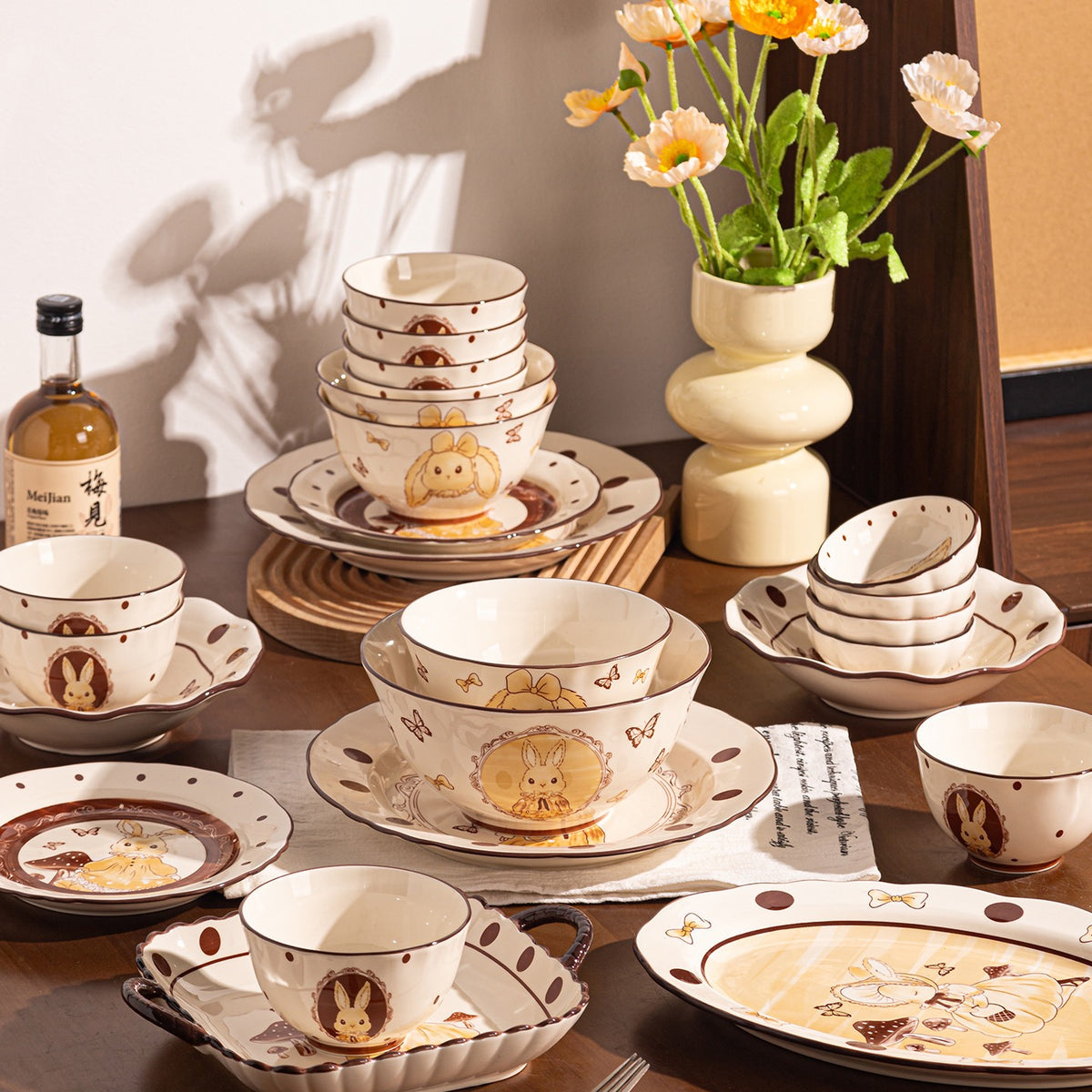 Elegant Cartoon Bunny Ceramic Bowl & Plate Set