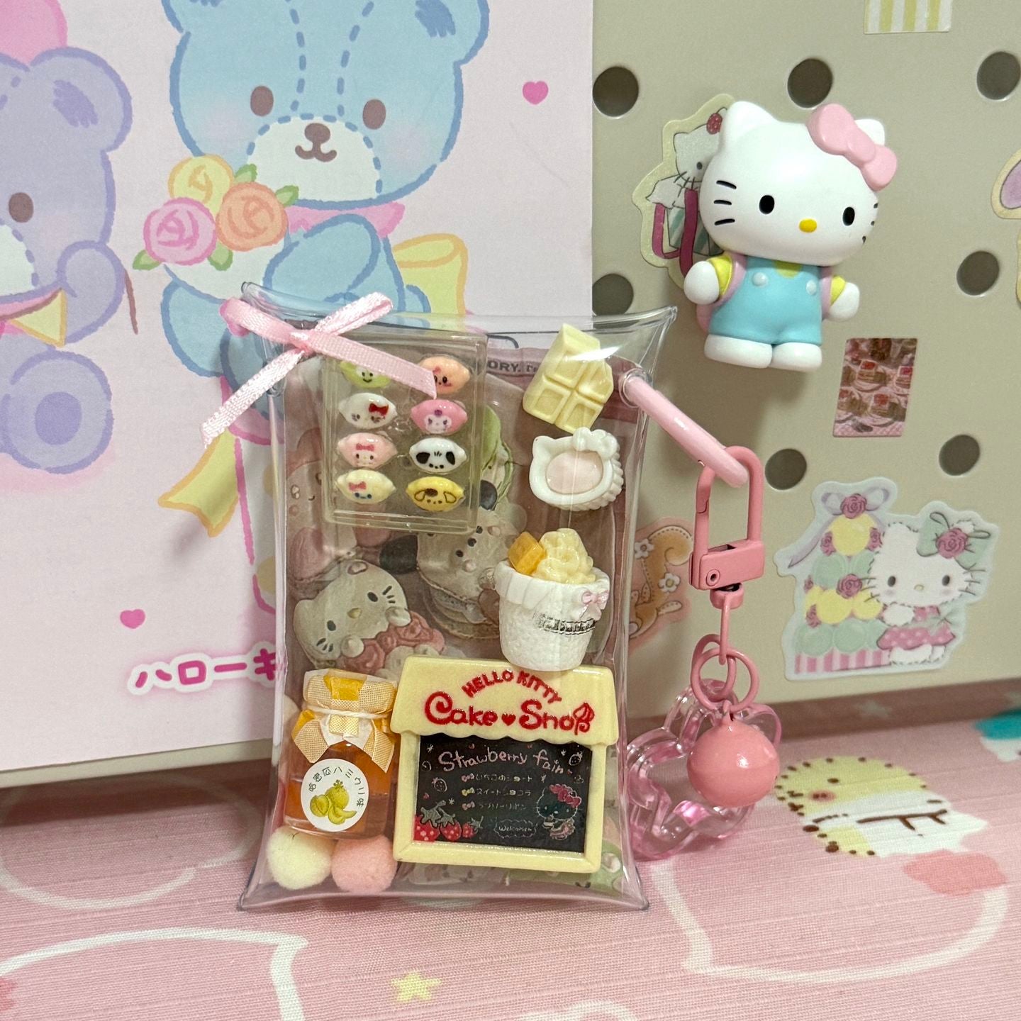 Porta-chaveiro fofo com enfeite de bolsinha2