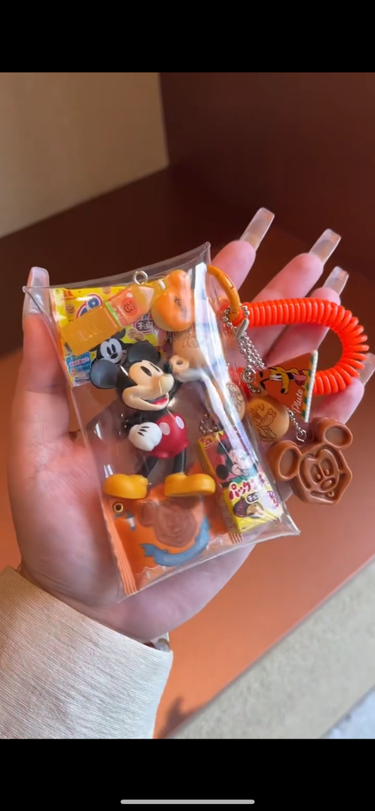 Cute Keychain Pouch Ornament4